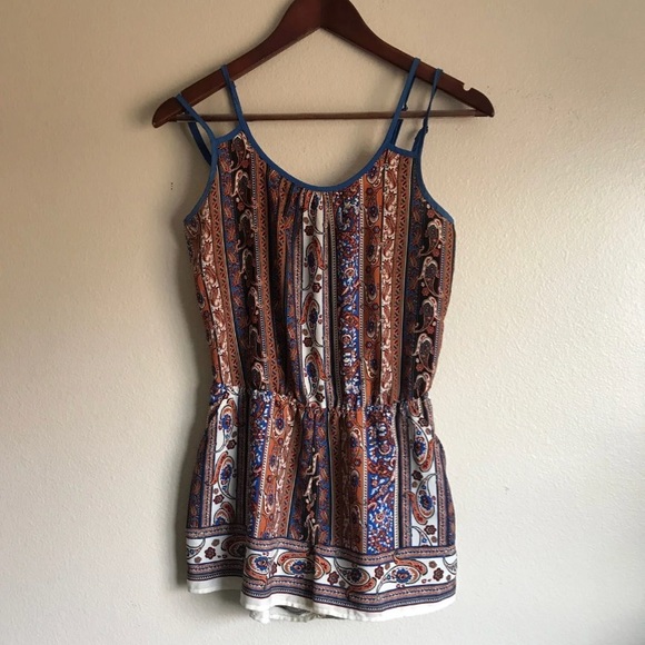 Romper - Picture 1 of 4